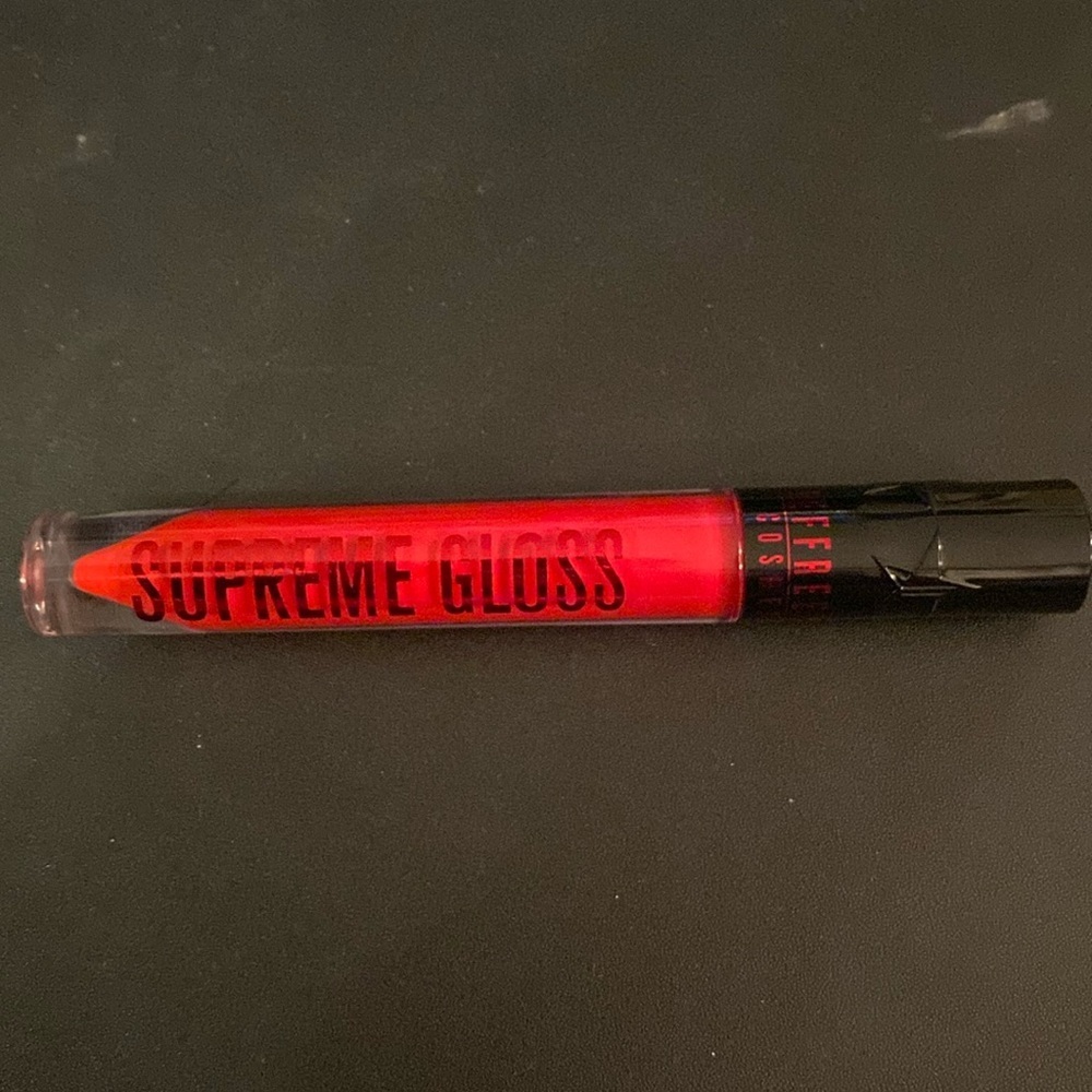 NWOB Jeffree Star Cosmetics Red Supreme Gloss